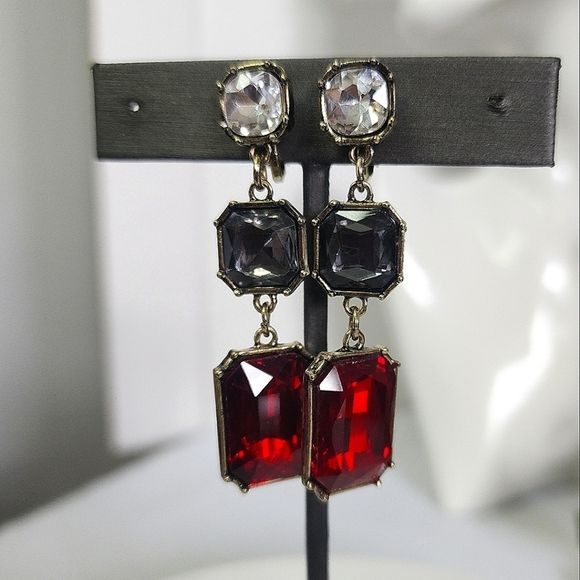 Vintage Clip on Drop Earrings Ruby Red Smokey Grey Crystal - Picture 3 of 7